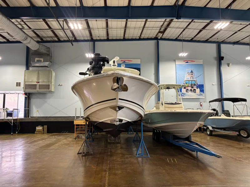 Slide: The Image of Boston Whaler 350 Outrage 2022 - 2