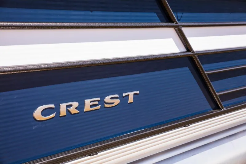 Slide: The Image of Crest Classic LX 2023 boat logo close-up - 19