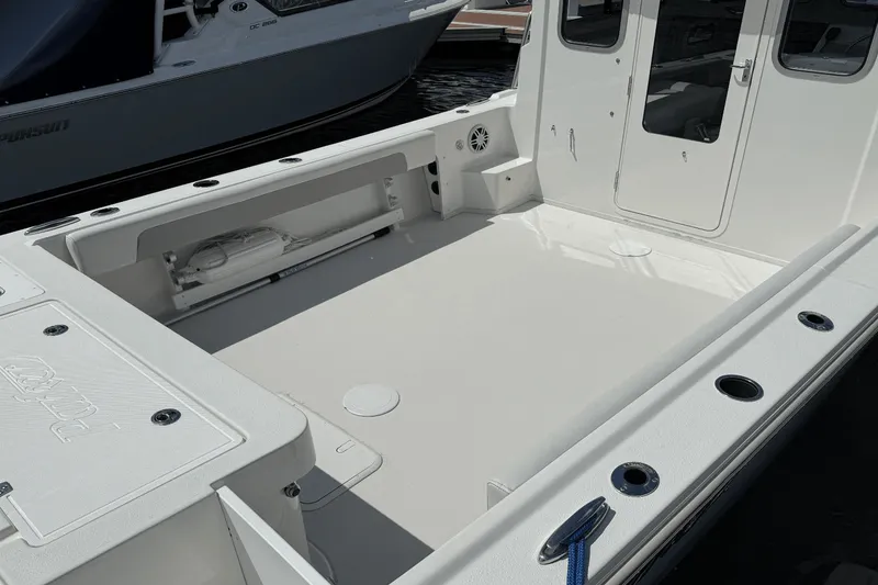 Slide: The Image of Parker 2320 2023 - 8