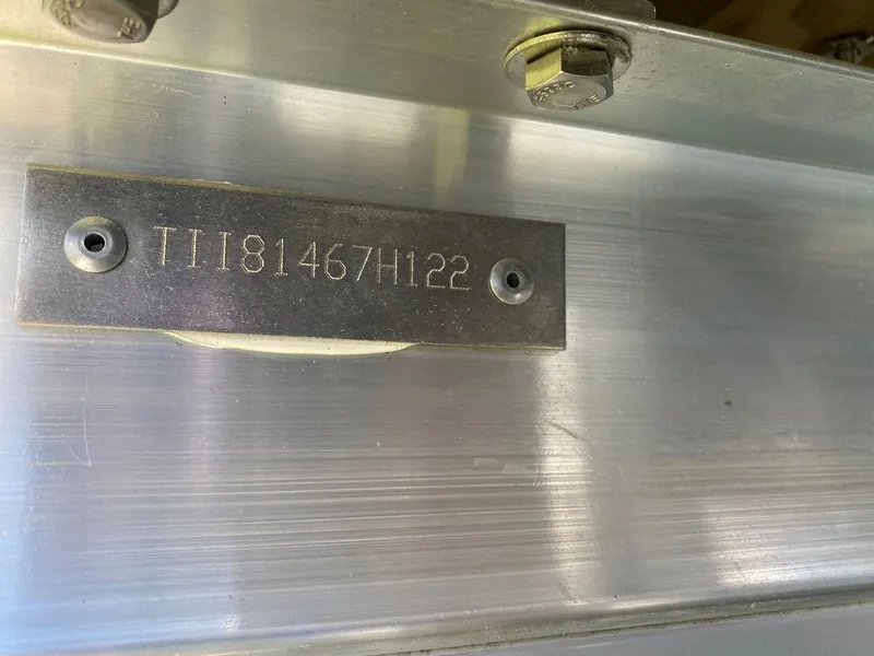 Slide: The Image of 2022 Manitou 20 Aurora LE Angler Full Front Twin Tube serial number plate. - 28