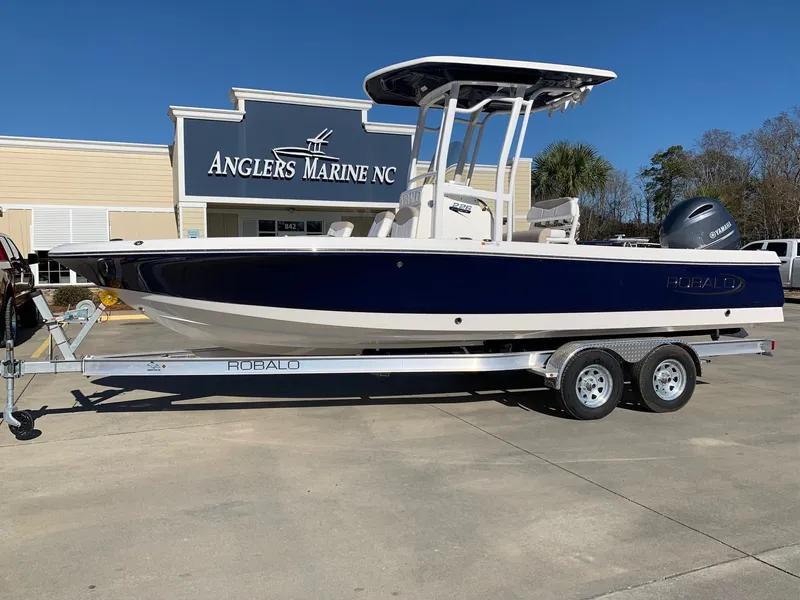 The Image of 2024 Robalo 226 Cayman boat on trailer at Anglers Marine NC. - 0