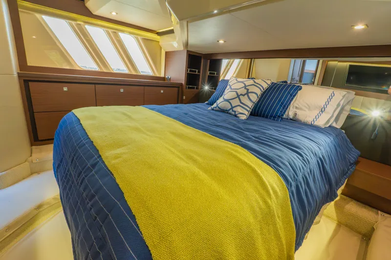 Slide: The Image of Sea Ray 510 FLY 2016 - 31