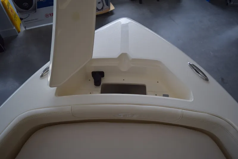 Slide: The Image of Scout 188 Sportfish 2027 - 17