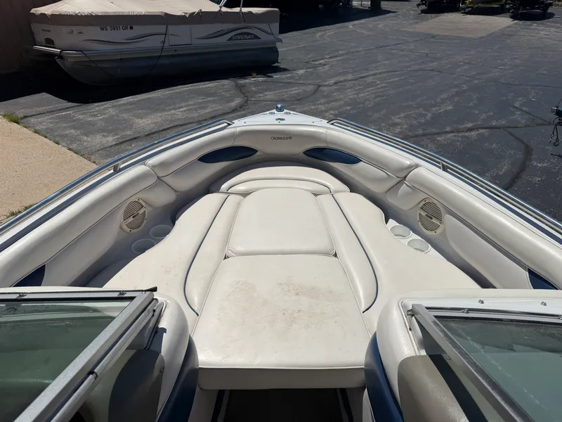 Slide: The Image of Crownline Boats 202BR 2002 - 31