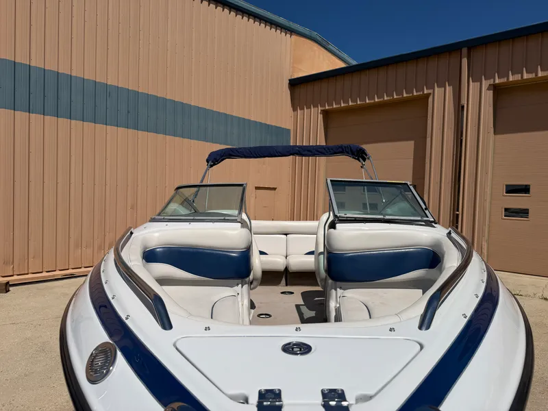Slide: The Image of Crownline Boats 202BR 2002 - 38