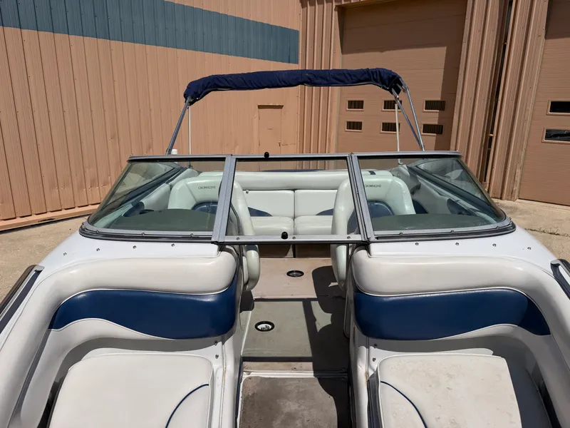 Slide: The Image of Crownline Boats 202BR 2002 - 37