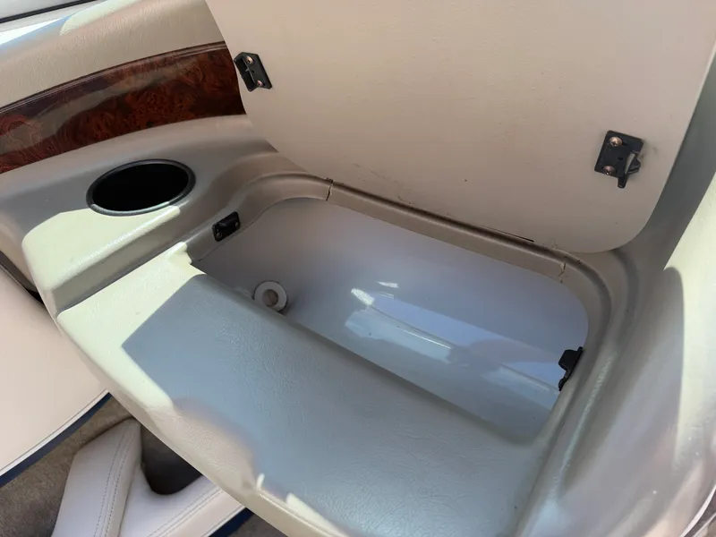 Slide: The Image of Crownline Boats 202BR 2002 - 22