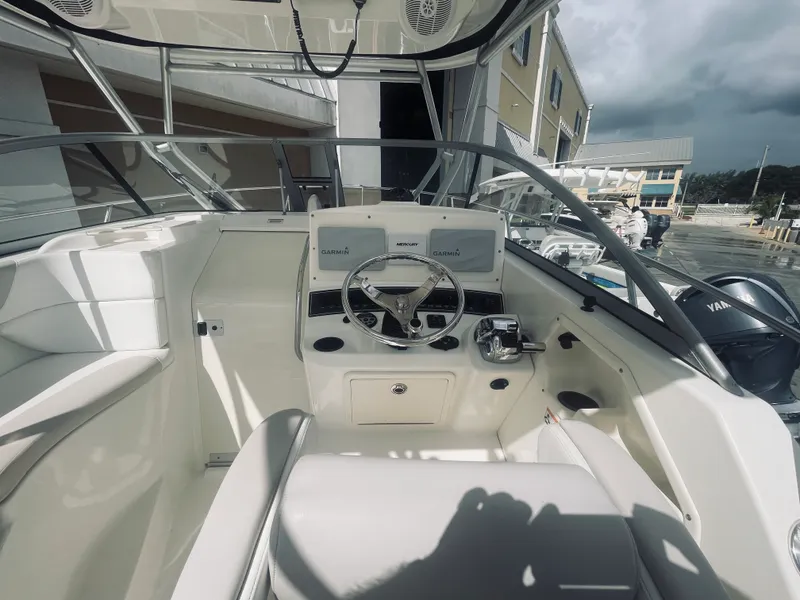Slide: The Image of Boston Whaler 285 CONQUEST 2008 - 30