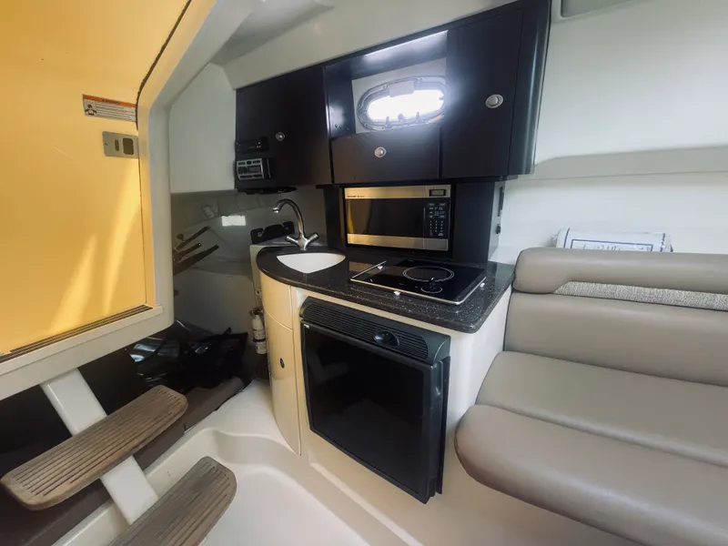 Slide: The Image of Boston Whaler 285 CONQUEST 2008 - 44