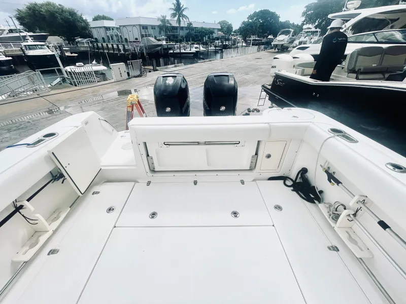 Slide: The Image of Boston Whaler 285 CONQUEST 2008 - 17