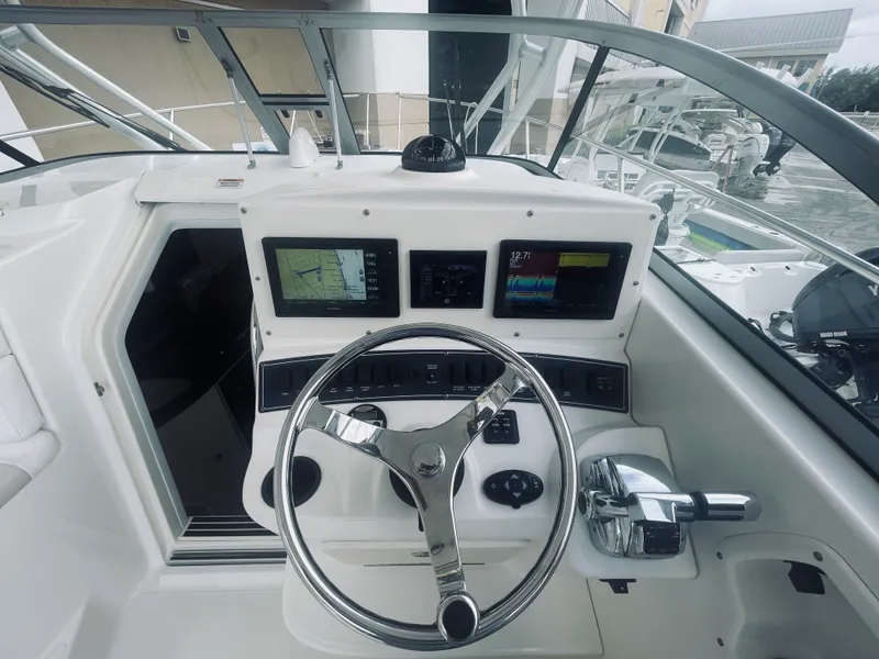 Slide: The Image of Boston Whaler 285 CONQUEST 2008 - 31