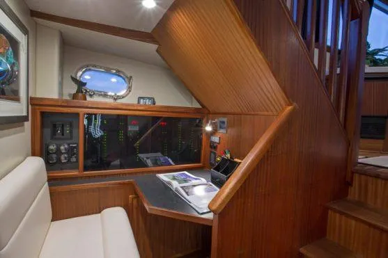 Slide: The Image of Manufacturer Provided Image - 9