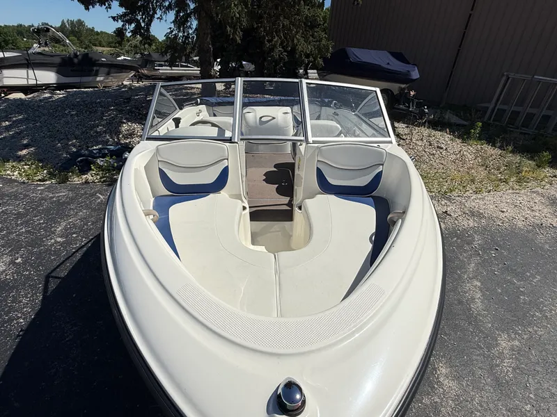 Slide: The Image of Bayliner 175 2004 - 1