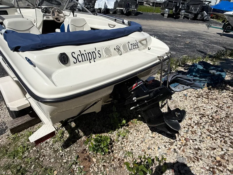 Slide: The Image of Bayliner 175 2004 - 8
