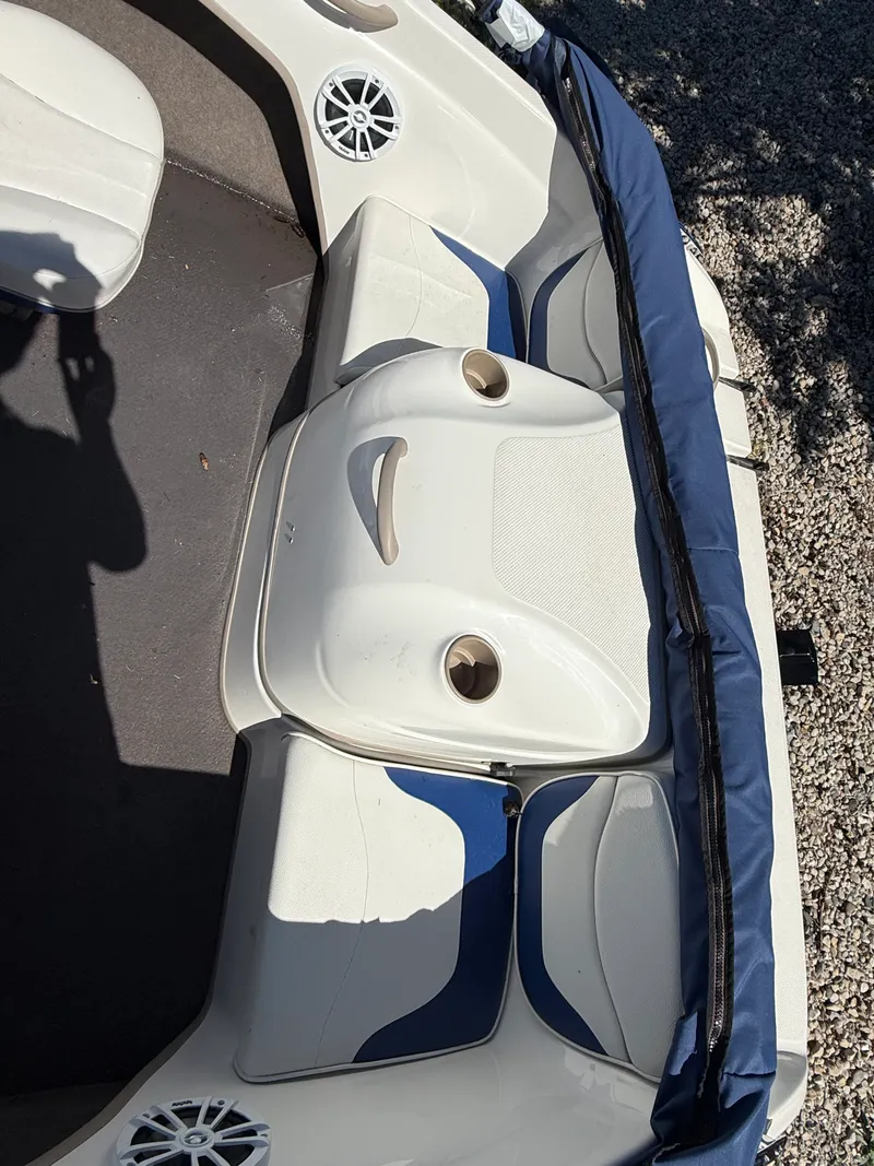 Slide: The Image of Bayliner 175 2004 - 4