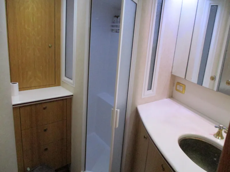 Slide: The Image of Custom Carolina 53 Sculley 2008 - 117