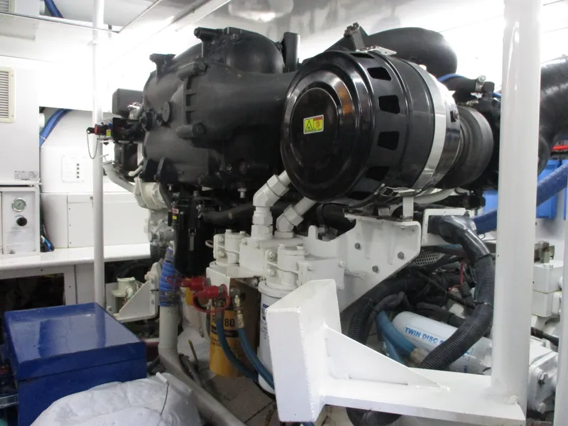 Slide: The Image of Custom Carolina 53 Sculley 2008 - 132