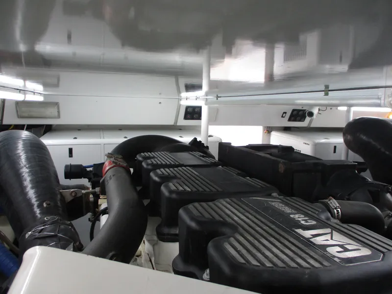 Slide: The Image of Custom Carolina 53 Sculley 2008 - 142