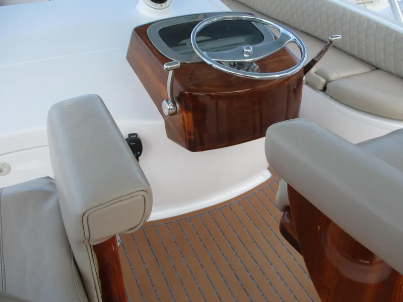 Slide: The Image of Custom Carolina 53 Sculley 2008 - 50