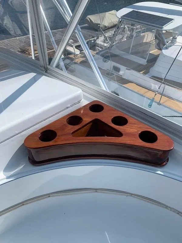 Slide: The Image of Custom Carolina 53 Sculley 2008 - 52