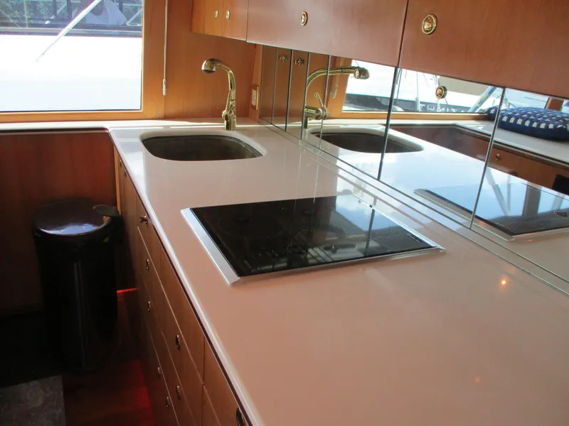 Slide: The Image of Custom Carolina 53 Sculley 2008 - 81