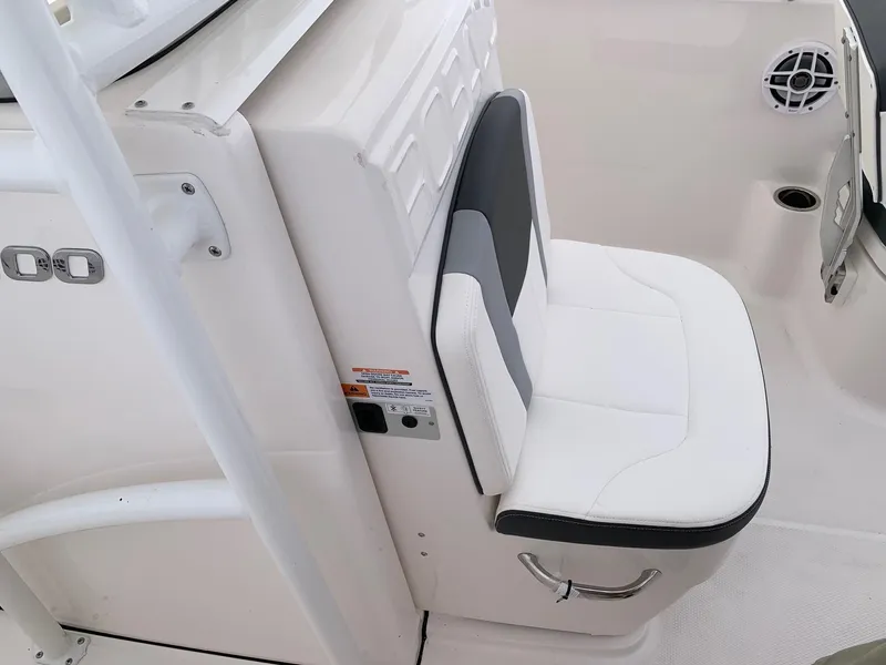 Slide: The Image of 2024 Robalo R200 Center Console boat seat and console detail. - 4