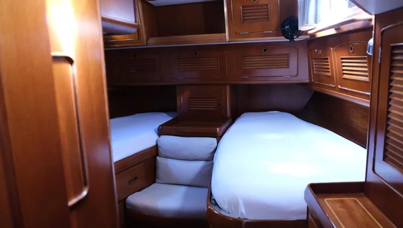 Slide: The Image of Little Harbor 54 1989 - 60