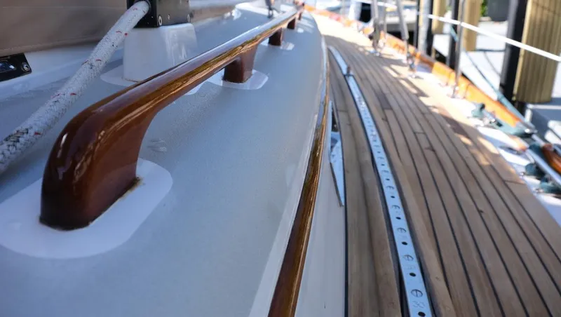 Slide: The Image of Little Harbor 54 1989 - 66