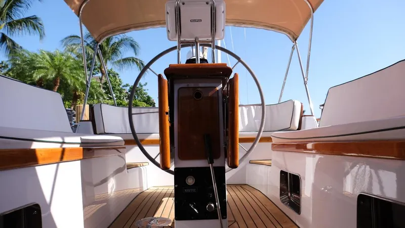 Slide: The Image of Little Harbor 54 1989 - 67