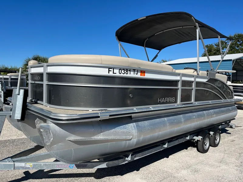 Slide: The Image of Harris 230 Cruiser 2023 - 2