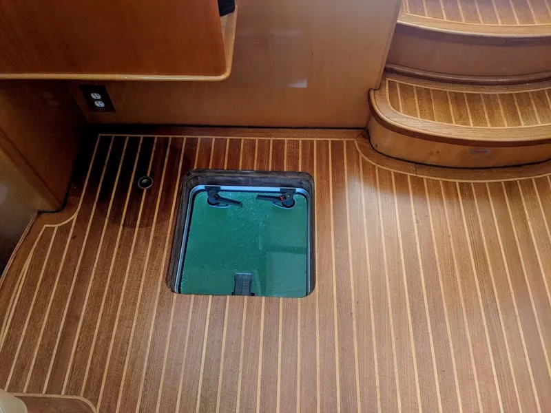 Slide: The Image of Jutson 46 LRC 2000 wooden floor with access hatch. - 49