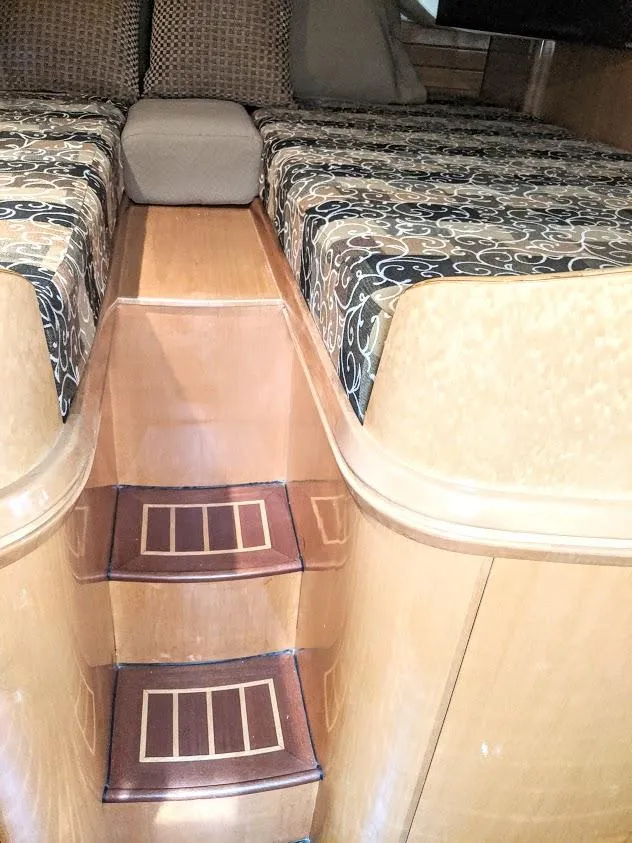 Slide: The Image of Jutson 46 LRC 2000 - 58