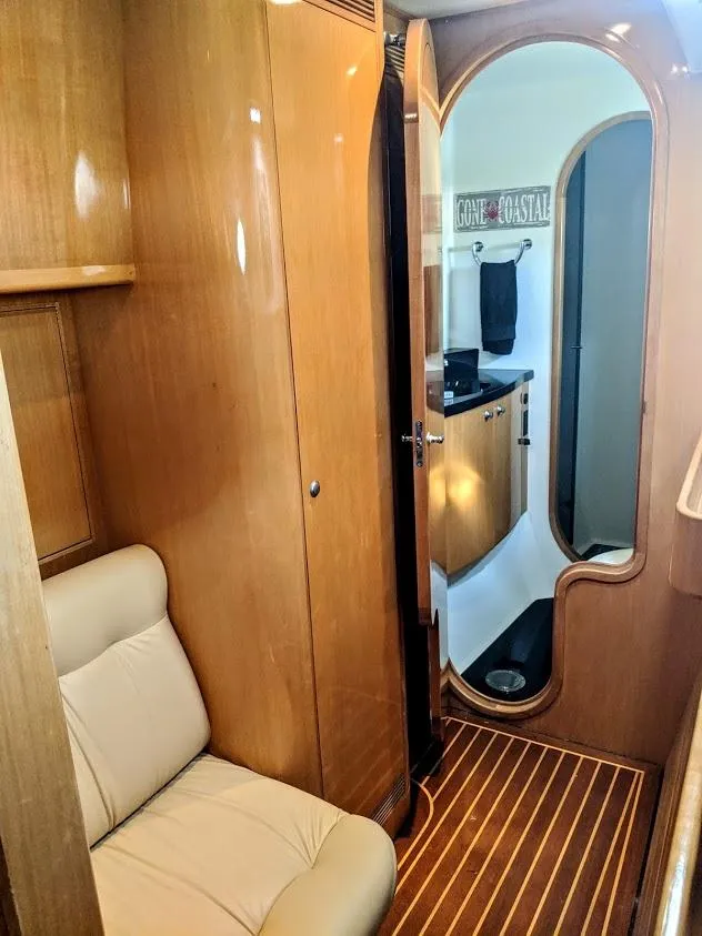 Slide: The Image of Jutson 46 LRC 2000 - 59