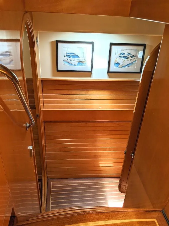 Slide: The Image of Jutson 46 LRC 2000 - 61