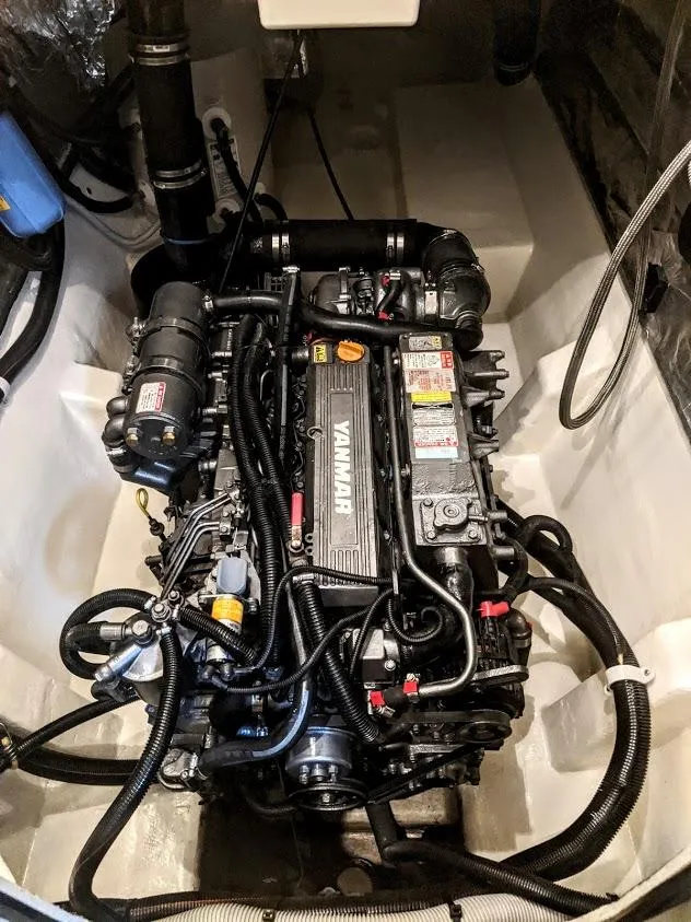 Slide: The Image of Jutson 46 LRC 2000 - 70