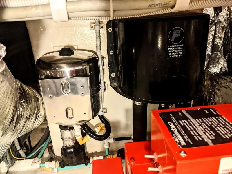 Slide: The Image of Jutson 46 LRC 2000 - 73