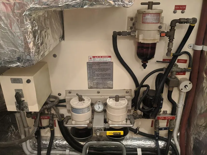 Slide: The Image of Jutson 46 LRC 2000 - 74