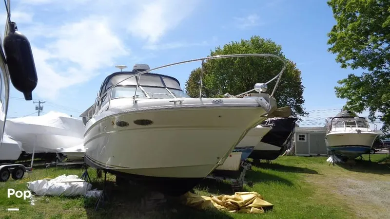 Slide: The Image of 2000 Sea Ray 290 DA for sale in Niantic, CT - 11