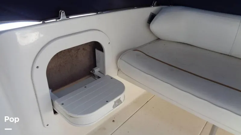 Slide: The Image of 2000 Sea Ray 290 DA for sale in Niantic, CT - 40