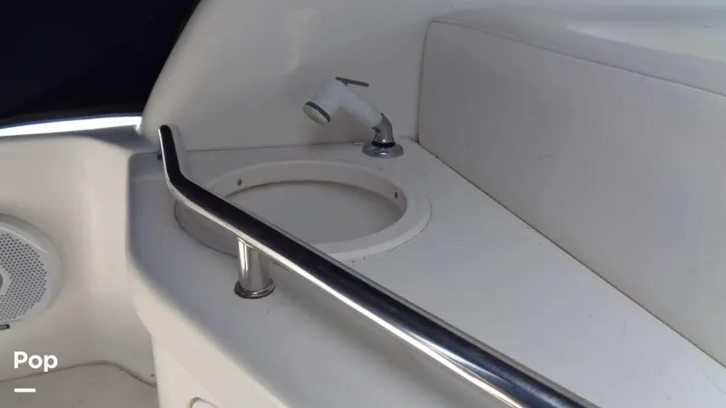 Slide: The Image of 2000 Sea Ray 290 DA for sale in Niantic, CT - 44