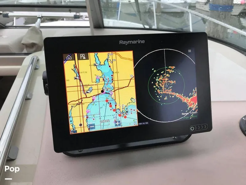 Slide: The Image of 2000 Sea Ray 290 DA for sale in Niantic, CT - 48