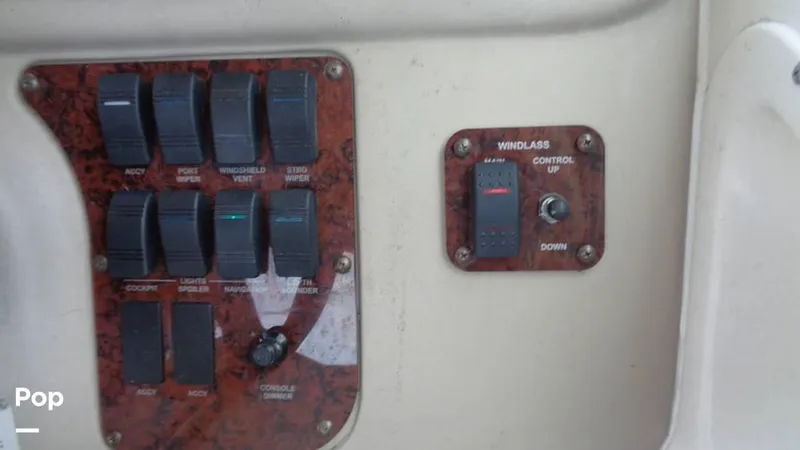 Slide: The Image of 2000 Sea Ray 290 DA for sale in Niantic, CT - 54