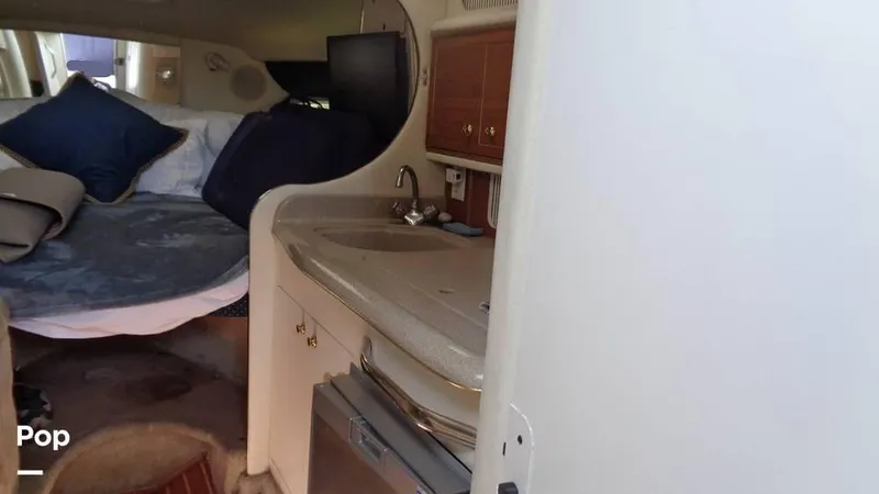 Slide: The Image of 2000 Sea Ray 290 DA for sale in Niantic, CT - 65