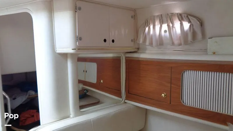 Slide: The Image of 2000 Sea Ray 290 DA for sale in Niantic, CT - 71