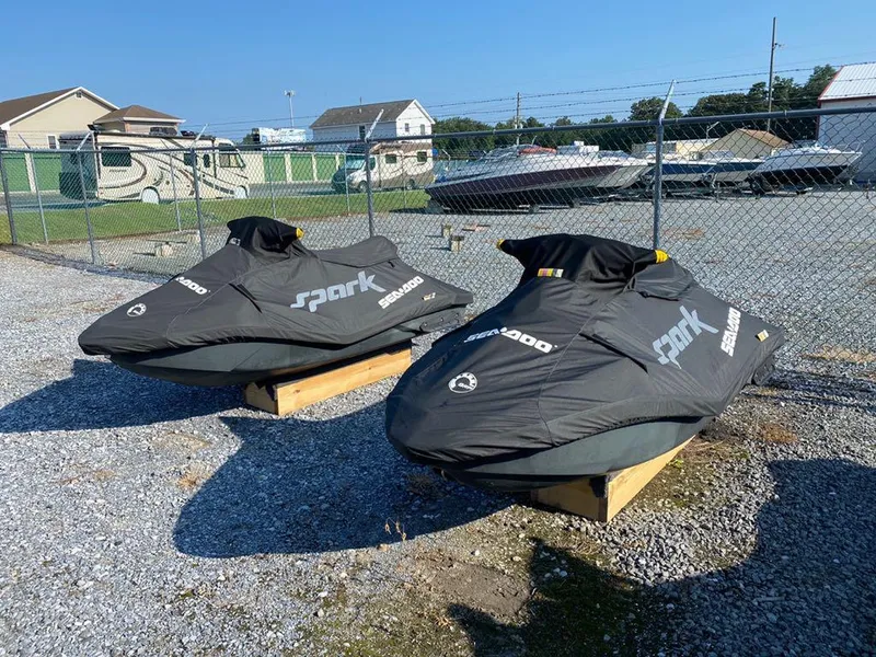 Slide: The Image of Sea-Doo Spark 2up - Rotax 900 ACE 2016 - 4