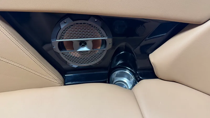 Slide: The Image of Mastercraft XT22 2019 - 80