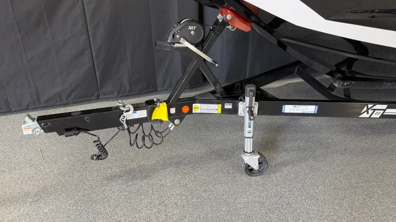 Slide: The Image of Mastercraft XT22 2019 - 107