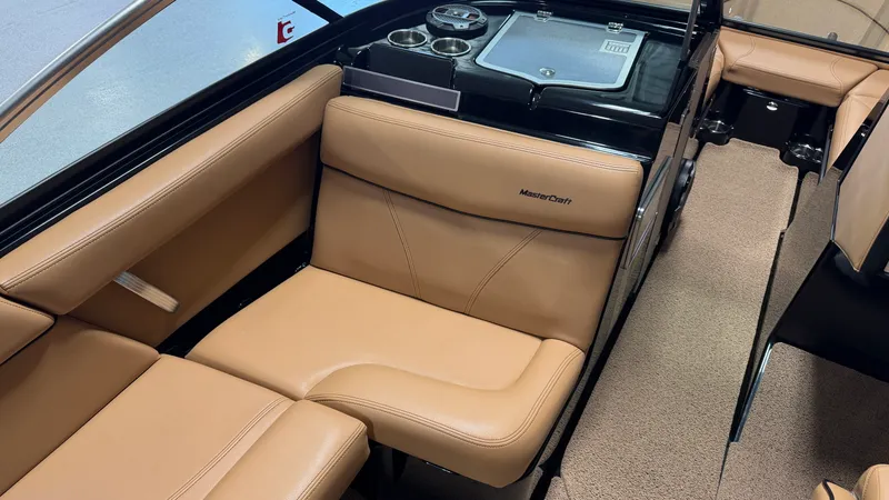 Slide: The Image of Mastercraft XT22 2019 - 46