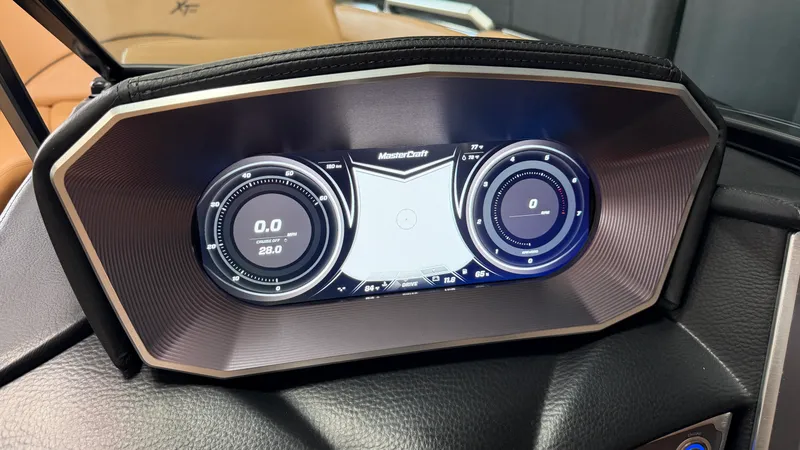 Slide: The Image of Mastercraft XT22 2019 - 69