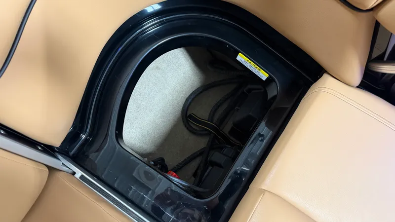 Slide: The Image of Mastercraft XT22 2019 - 36